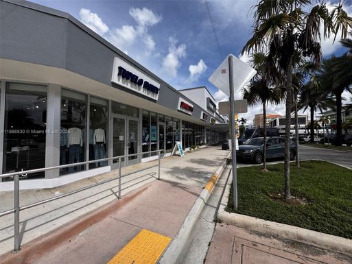 7230 SW 57th Ave, South Miami FL 33143