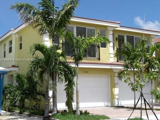 1238 NE 14th Ave, Fort Lauderdale FL 33304