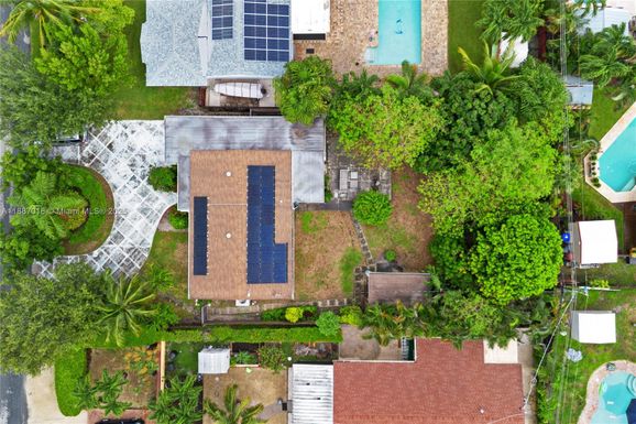 404 NE 24th Ave, Pompano Beach FL 33062