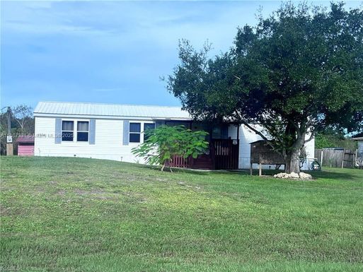 3704 Dustin, Other City - In The State Of Florida FL 33935