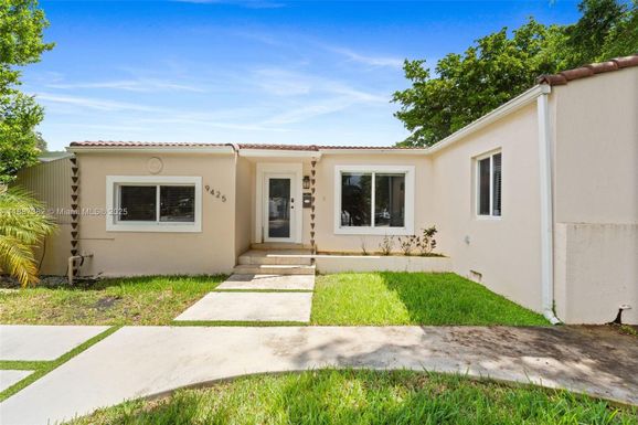 9425 N Miami Ave # 9425, Miami Shores FL 33150