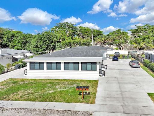 12400 NE 11th Ct, North Miami FL 33161