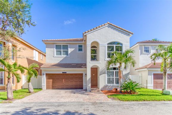 3769 SW 51st St, Hollywood FL 33312