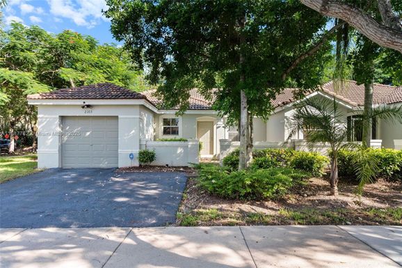 2103 Borealis Way, Weston FL 33327