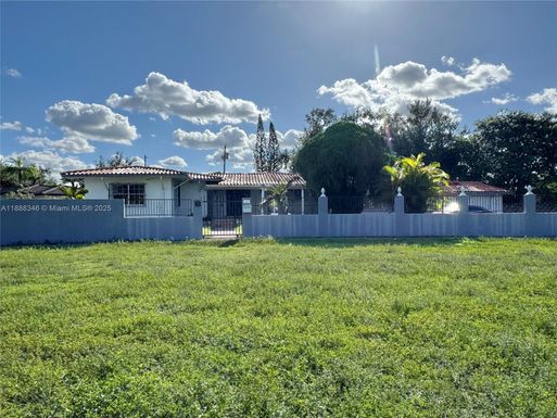 150 NW 63rd Ct, Miami FL 33126