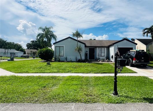 18966 Cloud Lake Cir, Boca Raton FL 33496