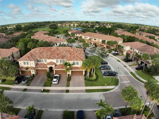 7277 NW 108 Way # 7277, Parkland FL 33076