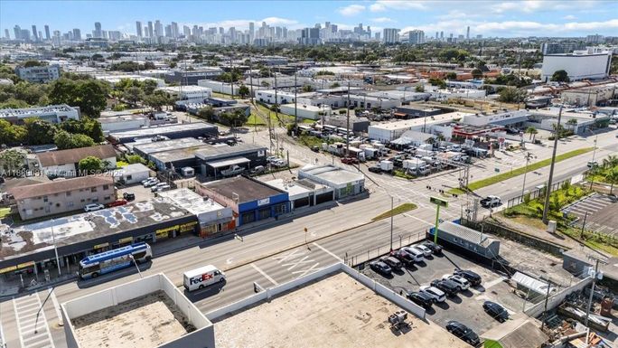 2313 NW 27th Ave, Miami FL 33142