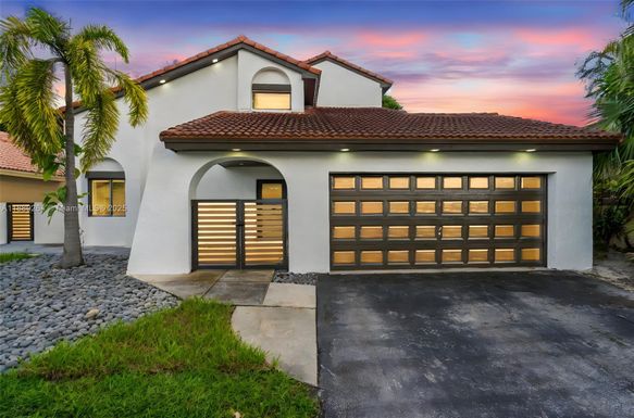 17353 NW 62nd Ct, Hialeah FL 33015