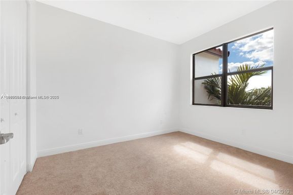 20901 NW 1st Dr # 1, Pembroke Pines FL 33029