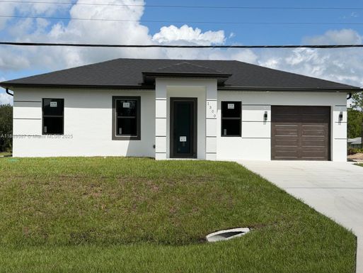1300 W 10th Street, Lehigh Acres FL 33972