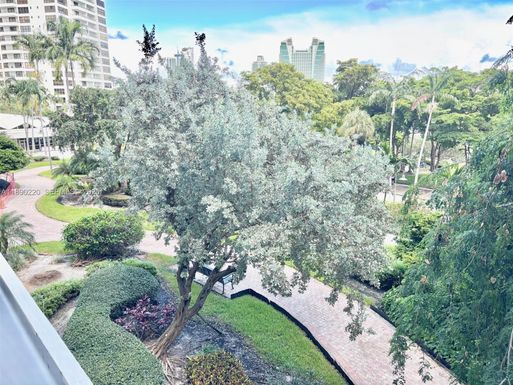 500 Three Islands Blvd # 102, Hallandale Beach FL 33009