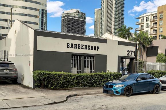 2700 Biscayne Blvd, Miami FL 33137