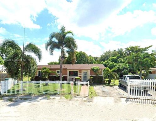 17935 NW 44th Ct, Miami Gardens FL 33055