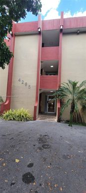 4265 NW South Tamiami Canal Dr # 211, Miami FL 33126