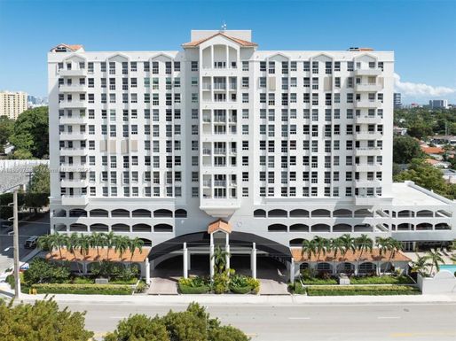 2351 Douglas Rd # 906, Miami FL 33145