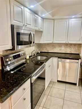 470 NW 20th St # 211, Boca Raton FL 33431