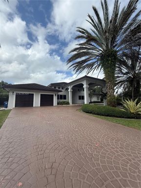 17610 SW 80th Ct, Palmetto Bay FL 33157
