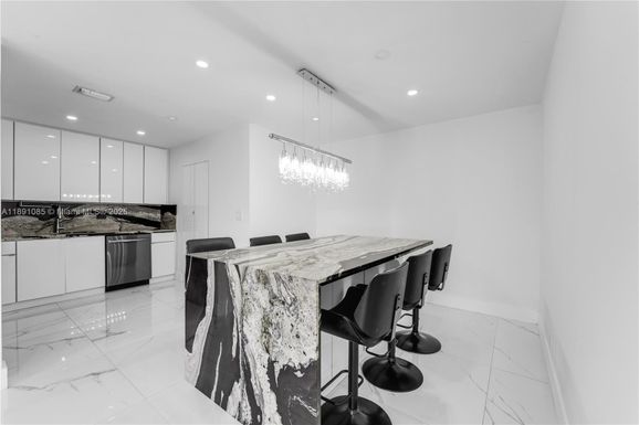 12801 SW 43rd Dr # 201A, Miami FL 33175