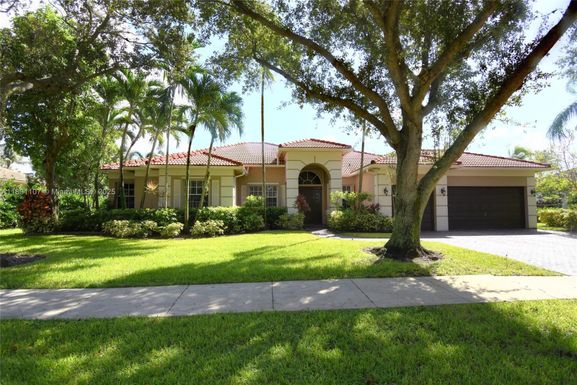 4240 SW 131st Ave, Davie FL 33330