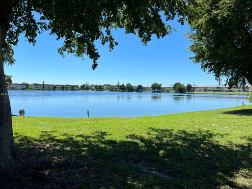 18700 NE 3rd Ct # 604, Miami FL 33179