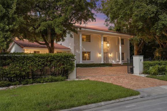 575 Bay Point Rd, Miami FL 33137