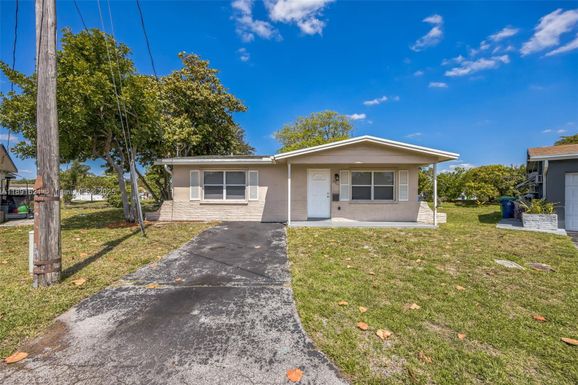 6901 NW 28th St, Sunrise FL 33313