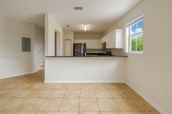 8833 NW 107th Ct # 202, Doral FL 33178