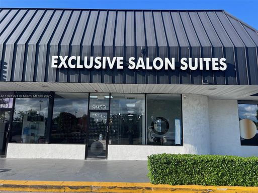 Pines Blvd, Pembroke Pines FL 33024