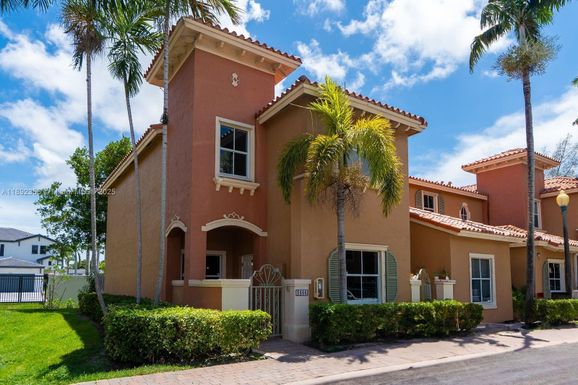 3066 S Red Mangrove Ln S # 2, Dania Beach FL 33312