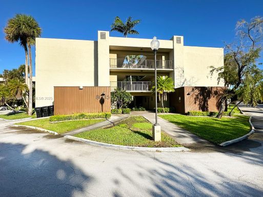 8035 SW 107th Ave # 211, Miami FL 33173