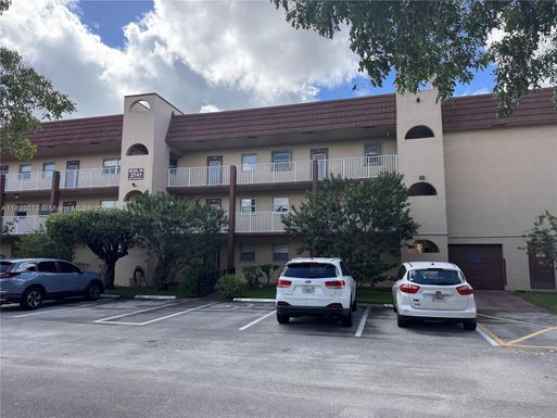 2741 N Pine Island Rd # 106, Sunrise FL 33322