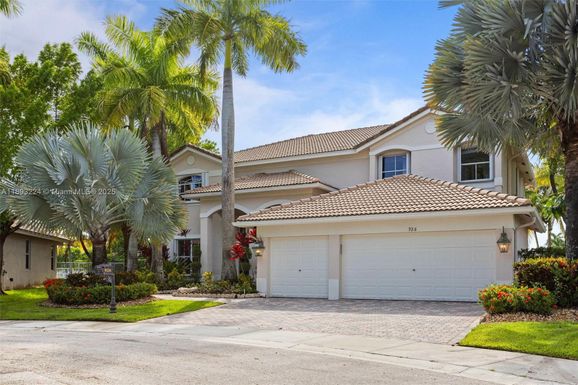 926 Marina Dr # 926, Weston FL 33327