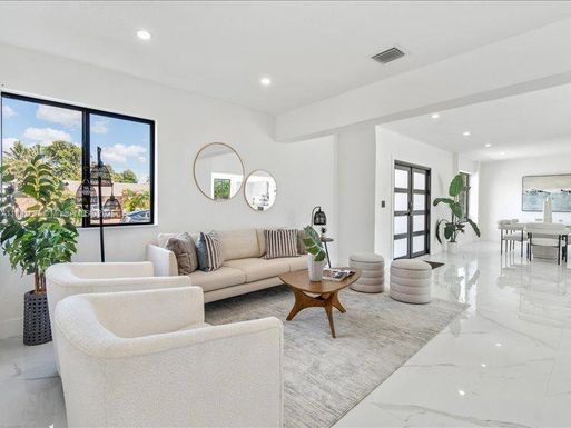 230 NE 175th Ter, North Miami Beach FL 33162