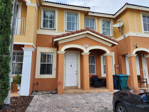 10831 SW 240th Ln, Homestead FL 33032