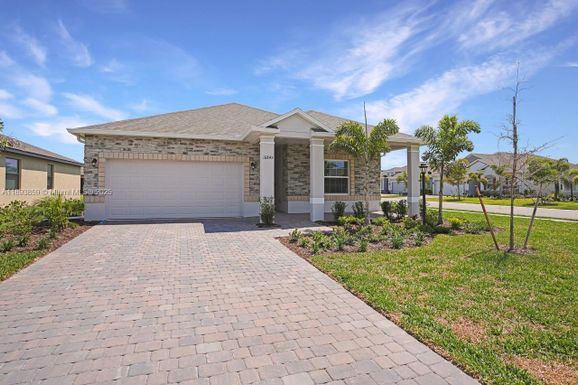 16845 Cayo Key Dr, Port Charlotte FL 33953
