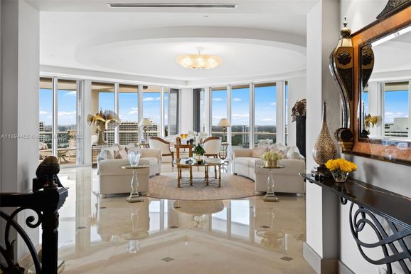 7000 Island Blvd # 02, Aventura FL 33160