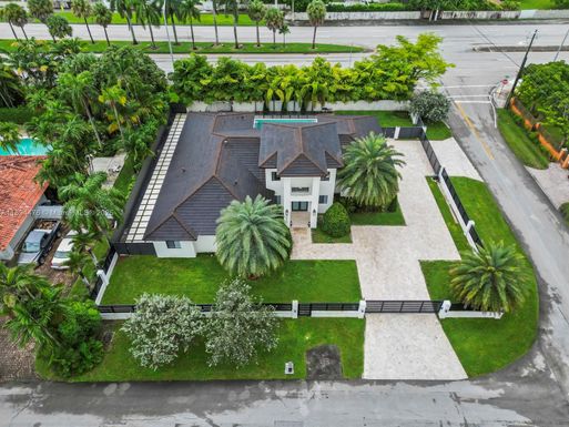 12250 SW 103rd Ter, Miami FL 33186