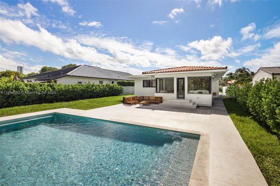 615 SW 21st Rd, Miami FL 33129