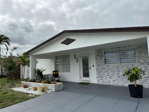 4531 SW 42nd  Terr,, Dania Beach FL 33314