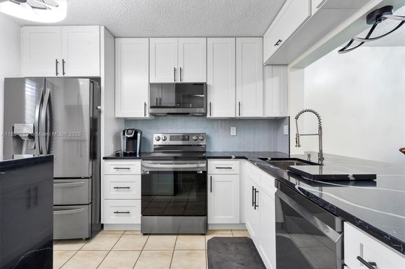 3050 NW 42nd Ave # C104, Coconut Creek FL 33066