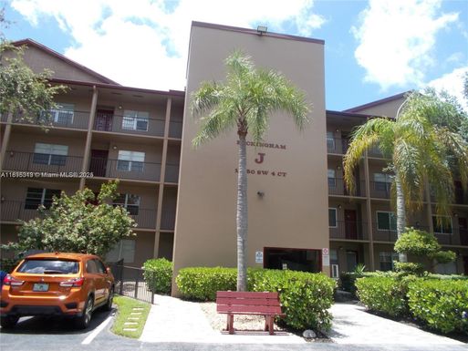 12750 SW 4th Ct # 112J, Pembroke Pines FL 33027