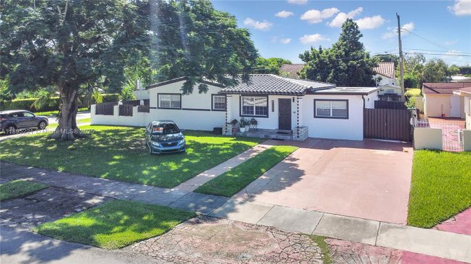 8000 SW 36th St, Miami FL 33155