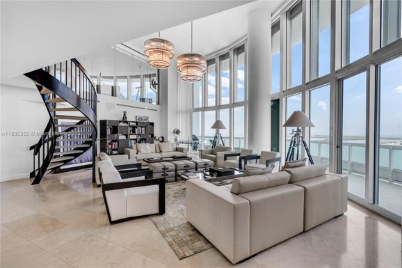 1643 Brickell Ave # 3501, Miami FL 33129