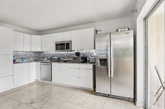 4011 N Meridian Ave # 21, Miami Beach FL 33140