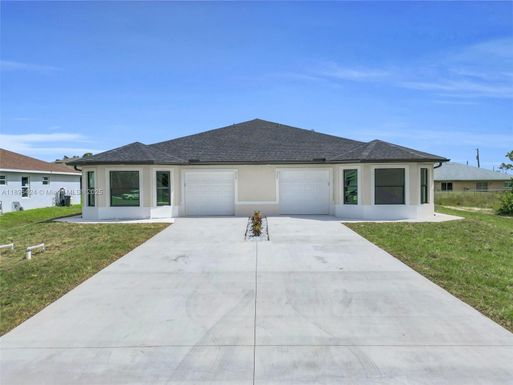 2508 Park Rd, Lehigh Acres FL 33971