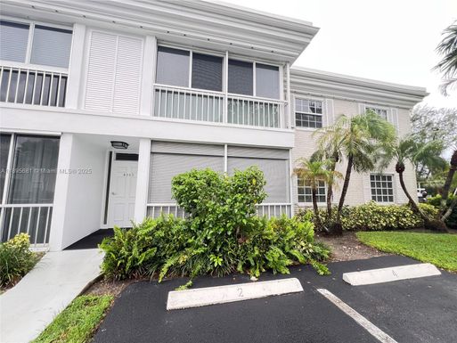 6385 Bay Club Dr # 2, Fort Lauderdale FL 33308