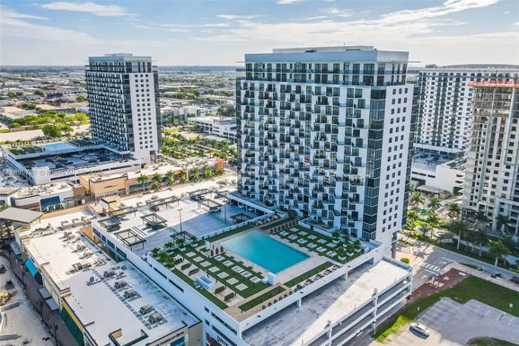 5252 NW 85th Ave # 1505, Doral FL 33166