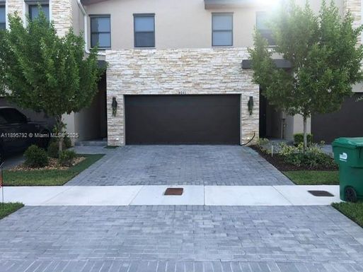 8045 NW 105th Ct # 0, Doral FL 33178