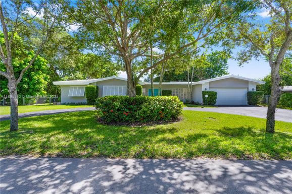 13905 SW 78th Ct, Palmetto Bay FL 33158